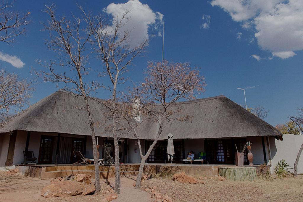 Monate Game Lodge Modimolle Bagian luar foto